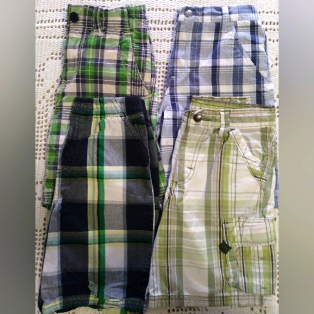 Bundle 4 Pairs Plaid Shorts size 6.    14-026